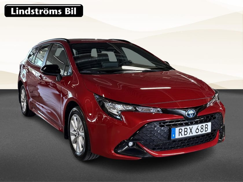 Bild 3 av Toyota Corolla Touring Sports Hybrid 1.8 Active Plus Sommar/Vinterhjul