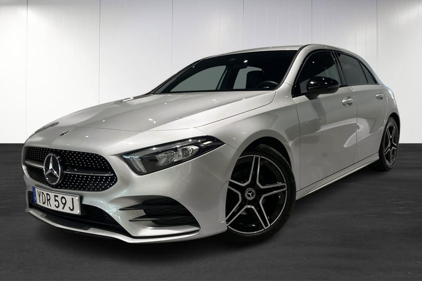 Bild 1 av Mercedes-Benz A 180 AMG Line 1 ägare Backkamera
