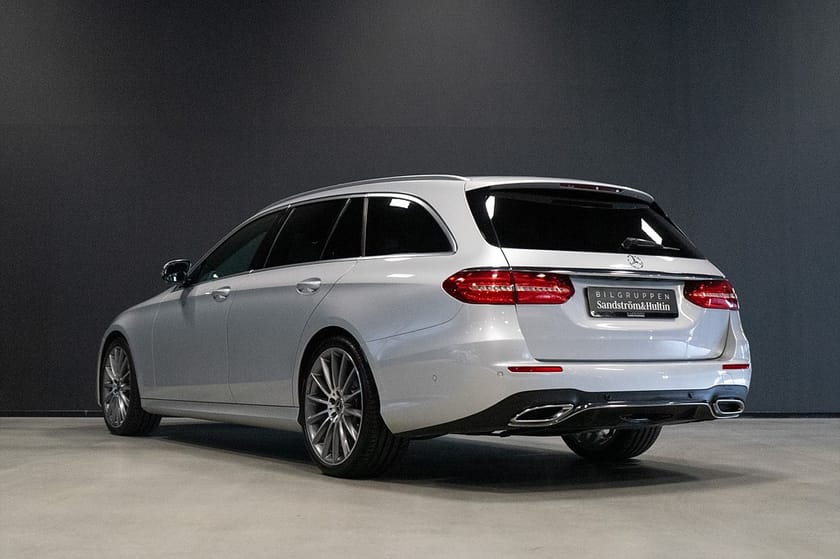 Bild 5 av Mercedes-Benz E 220 T d AMG 194hk