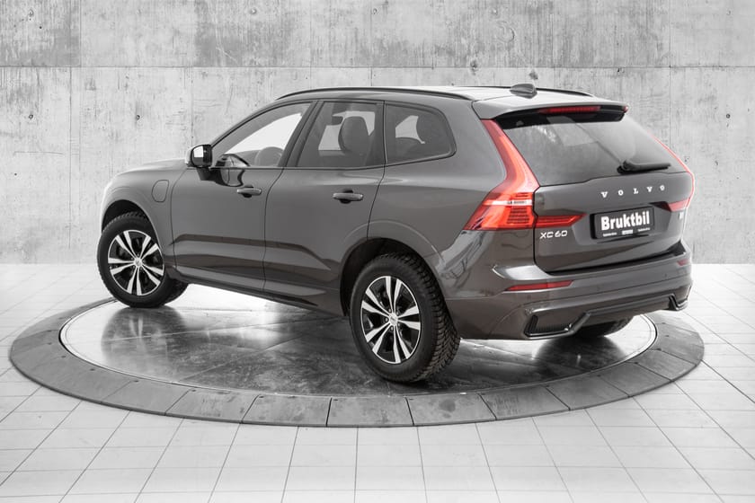 Bilde 5 av Volvo XC60 Recharge T6 Plus Dark SEMI.EL.HF|H&K|PANO
