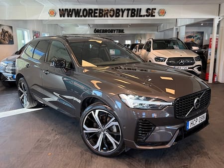 Volvo XC60 T6 Plug-In Hybrid AWD Plus Dark H/K Pano 21tum Orrefors