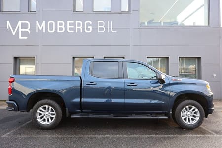 Chevrolet Silverado 1500 Crew Cab RST Duramax Diesel Nya modellen BOSE Keyless Drag