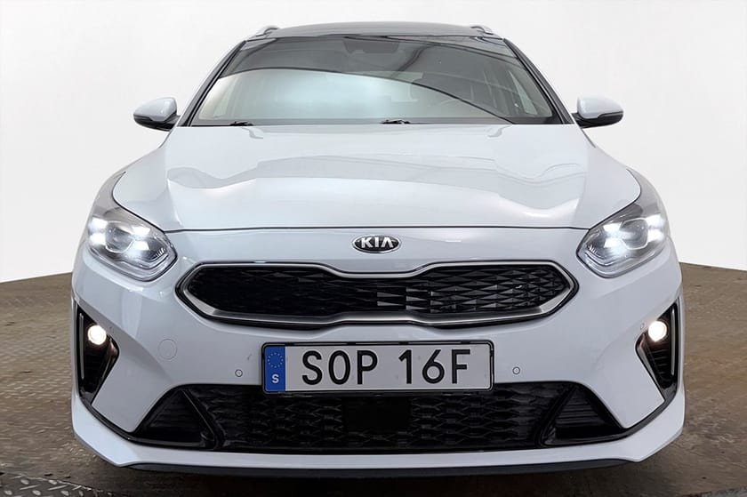 Bild 3 av Kia Ceed Sportswagon Plug-in Hybrid SW Advance+ 2 Pano Läder Navi Kamera Keyless