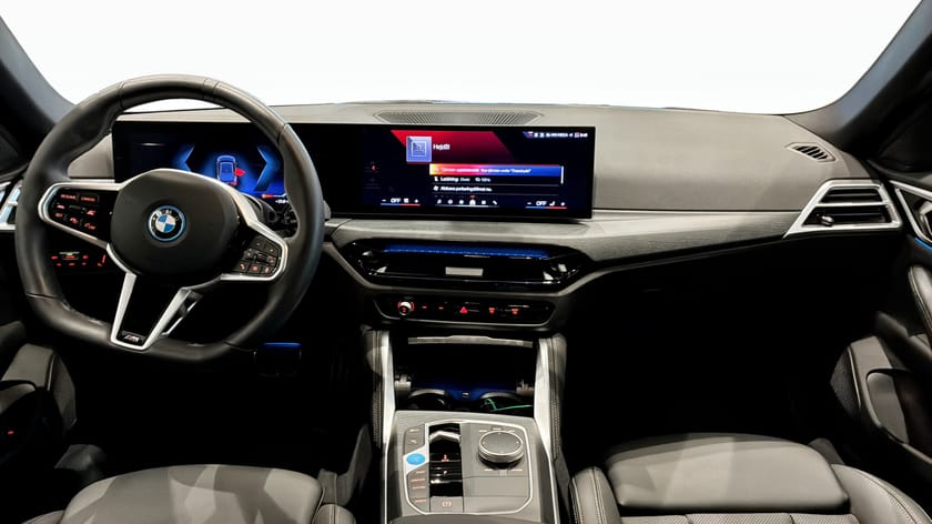 Bild 4 av BMW i4 eDrive40 Gran Coupé M sport, Rattvärme, HiFi