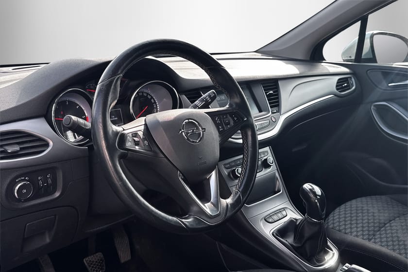 Bild 4 av Opel Astra 1,6 CDTi Enjoy+ CARPLAY RATTVÄRME KAMKEDJA