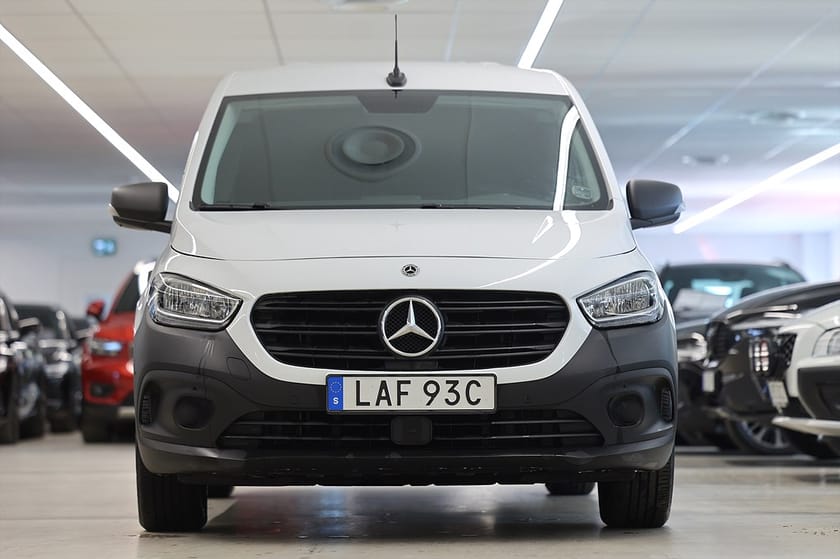 Bild 5 av Mercedes-Benz Citan 110 CDI 95hk B-kamera CarPlay Drag MOMS