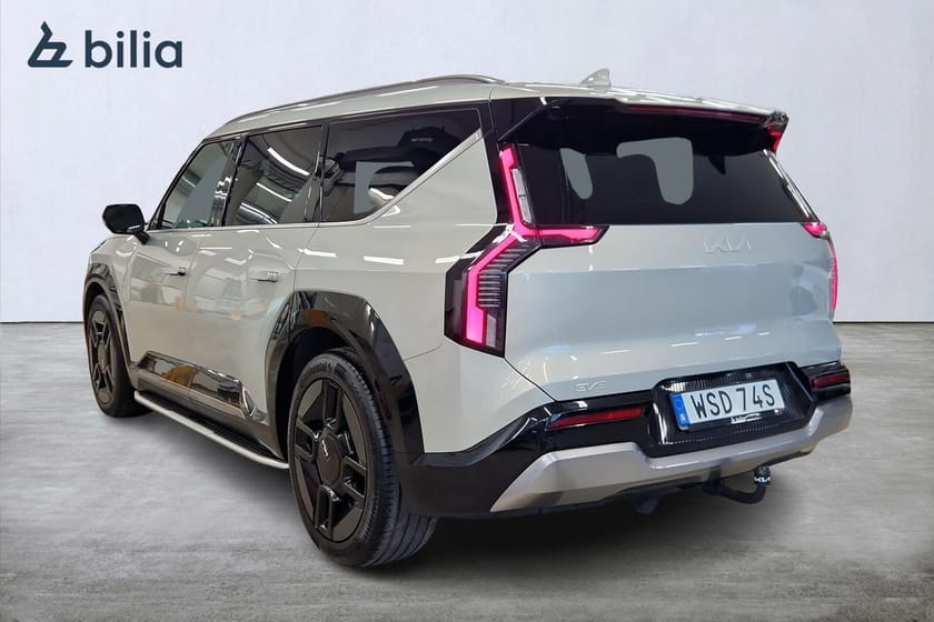 Bild 2 av Kia EV9 AWD PLUS I 7-Sits I Drag I 360 KAMERA I MOMS I CARPLAY
