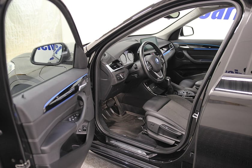 Bild 2 av BMW X1 xDrive25e 25E XDRIVE Plug in 220HK 4x4 SportLine