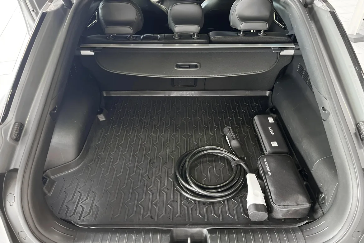 picture of a car