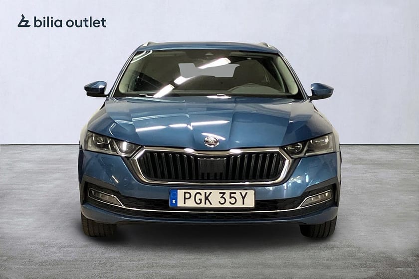 Bild 3 av Škoda Octavia Kombi Skoda 1.0 TSI e-TEC Style 110hk Cockpit Navi Backkamera
