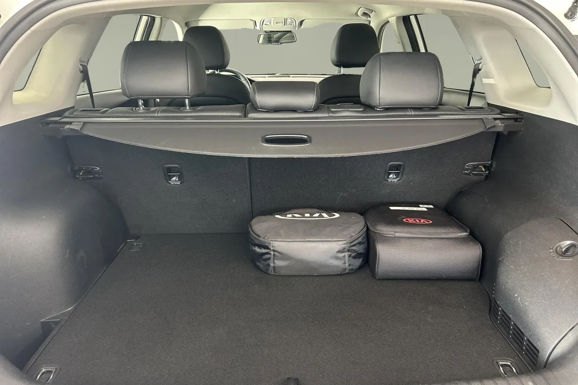 picture of a car