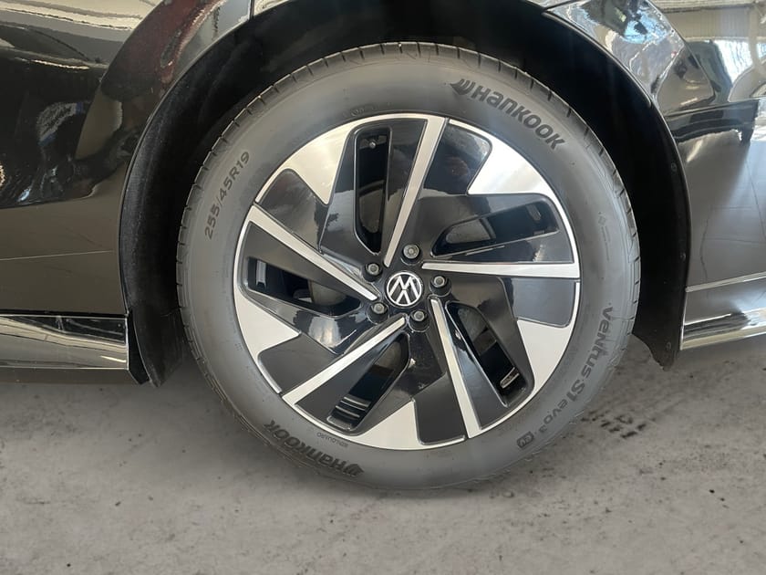 Bild 4 av Volkswagen ID.7 Pro 77kwh EDITION