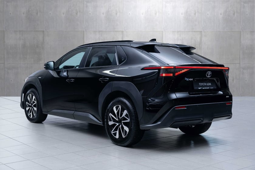 Bilde 4 av Toyota bZ4X AWD Active Tech