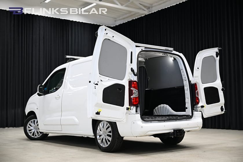 Bild 5 av Peugeot Partner Utökad Last 130HK L2 Automat|Drag|Värmare|Backkamera|EnÄgare|Moms