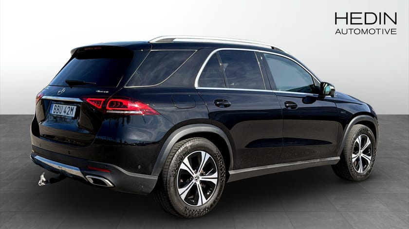 Bild 2 av Mercedes-Benz GLE 350 de 4MATIC SUV Pano Drag Värm Adaptiv Luftfj MOMS