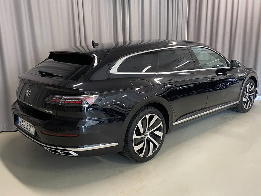 Bild 5 av Volkswagen Arteon eHybrid Shooting Brake 218hk R-Line Drag Navi