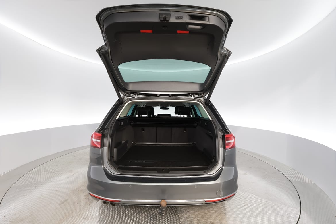 Volkswagen Passat 2016 - miniatyr 18