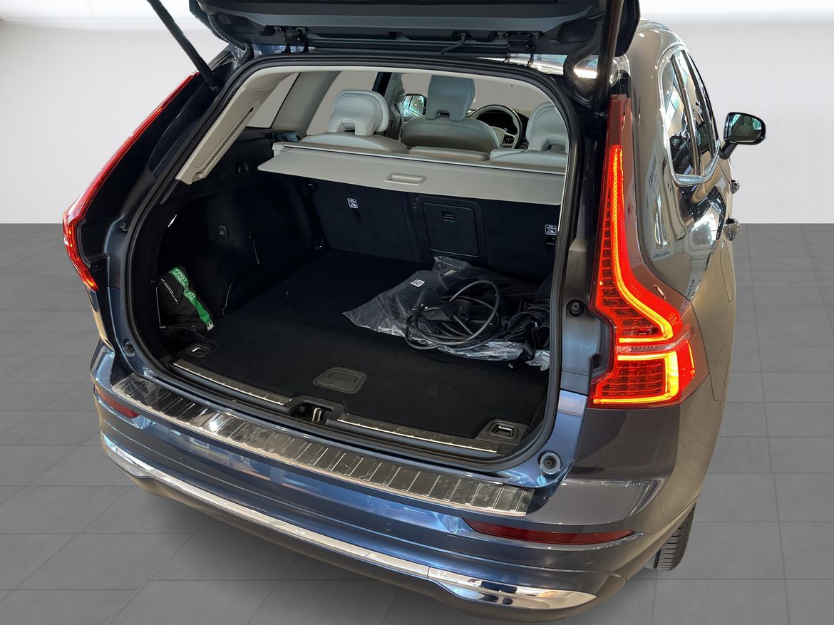 Volvo XC60 2023 - miniatyr 11