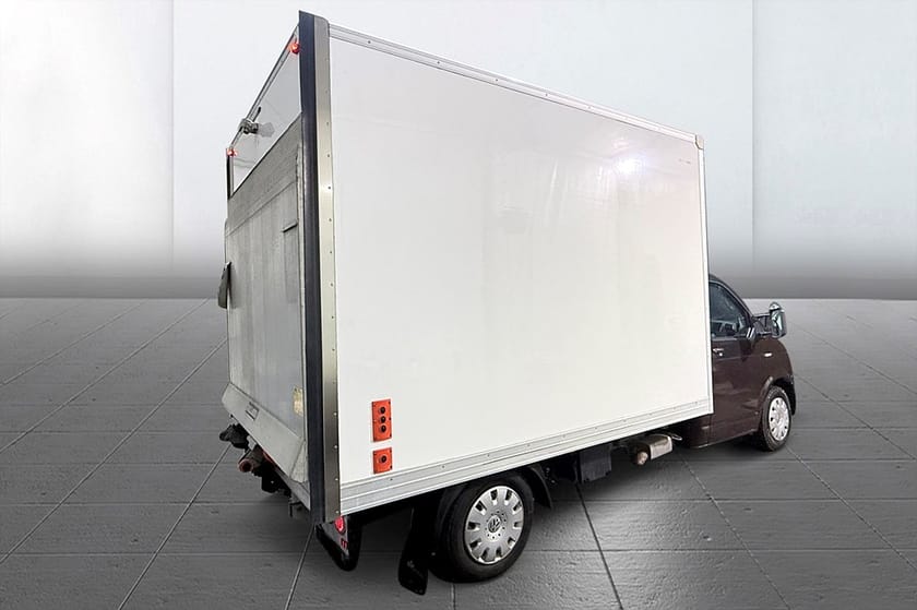 Bild 5 av Volkswagen Transporter Chassi Cab T30 Skåp BG-Lyft Komfortpkt Kamera MOMS