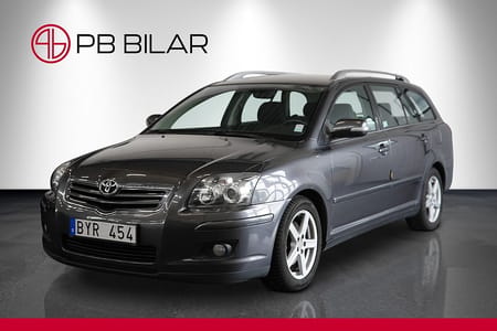 Toyota Avensis Kombi 2.4 D-4 VVT-i Automatisk 163hk 2 Brukare