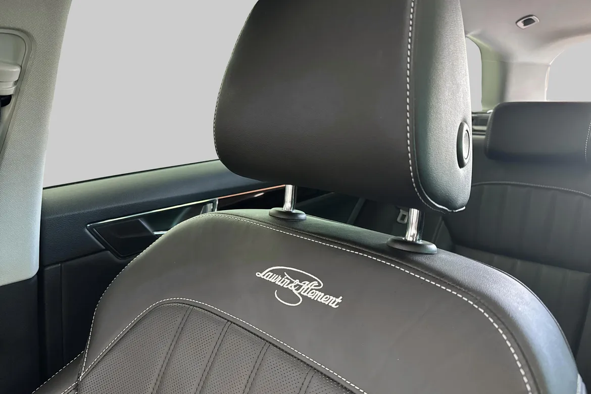 picture of a car