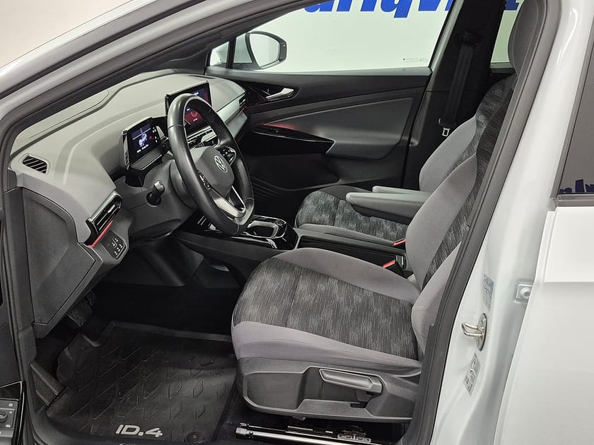 Bild 2 av Volkswagen ID.4 Pro Performance 204HK elbil