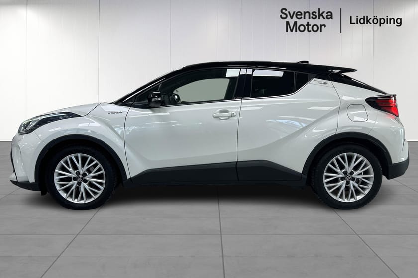 Bild 3 av Toyota C-HR Hybrid CVT Executive I Drag I JBL I Skinn
