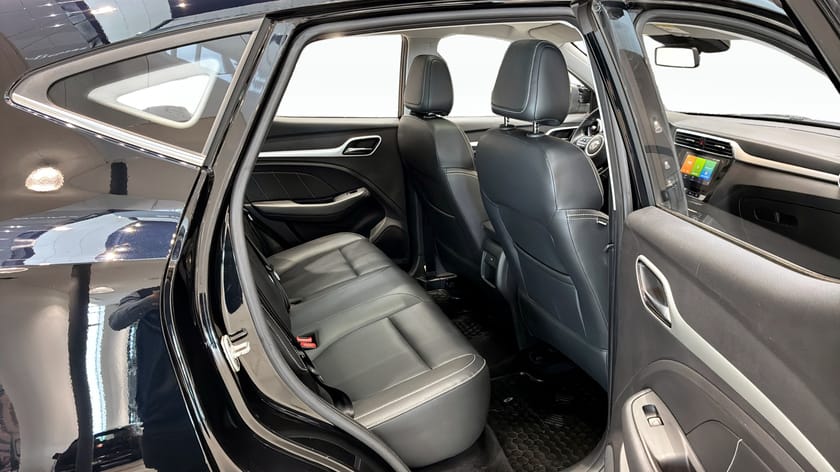Bild 5 av MG ZS EV Luxury | 45kWh | Pano | 15.000 laddkort
