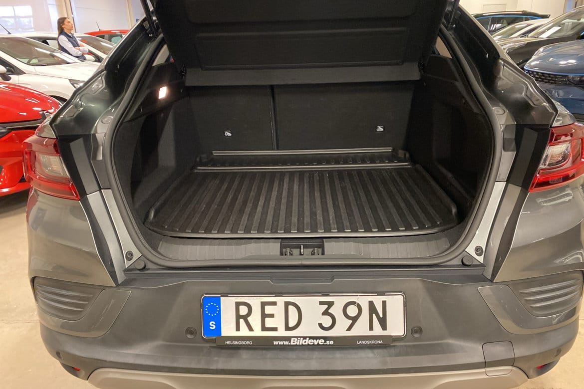 Renault Arkana E-TECH 145