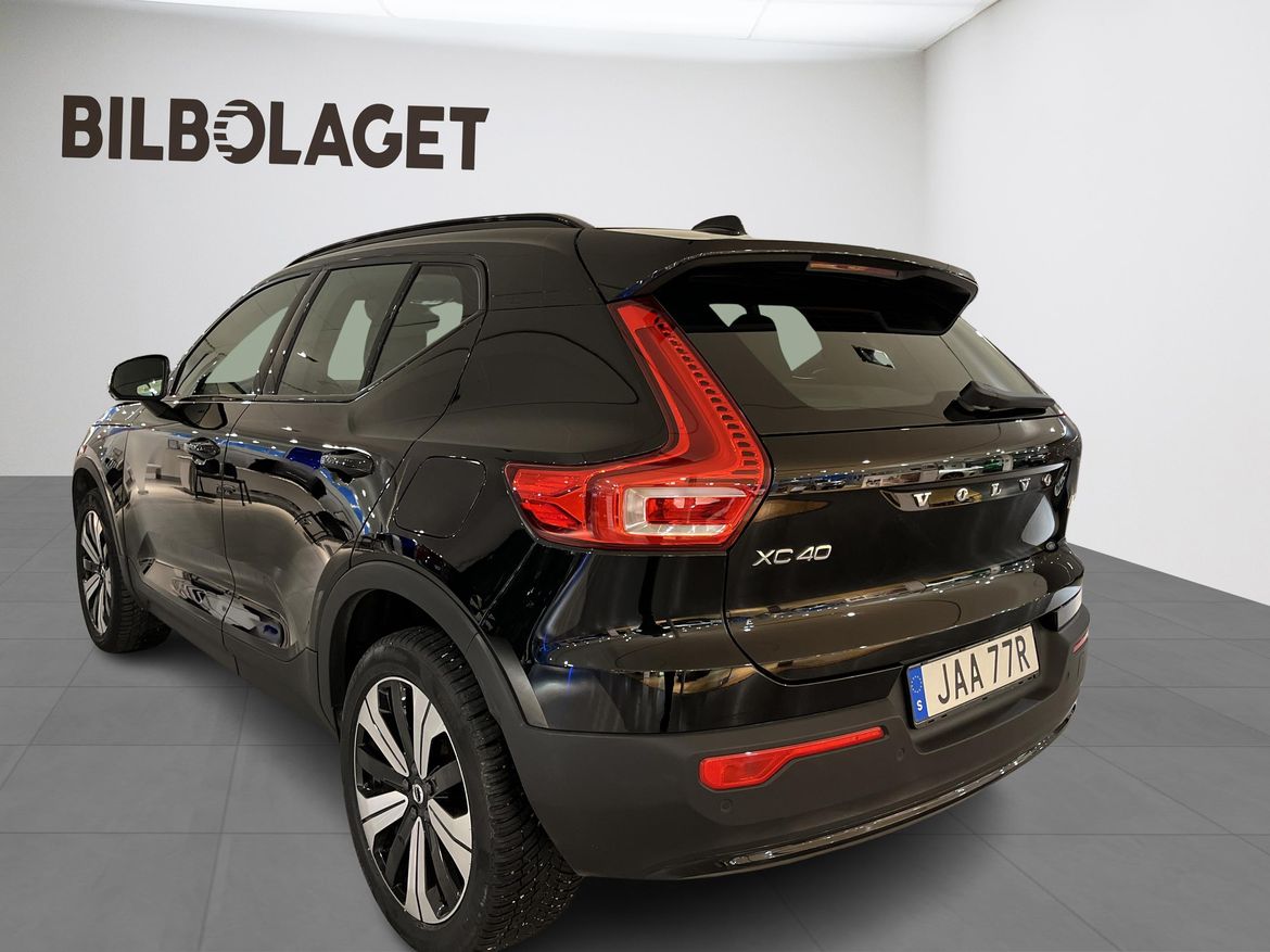 Volvo XC40 2023 - miniatyr 3