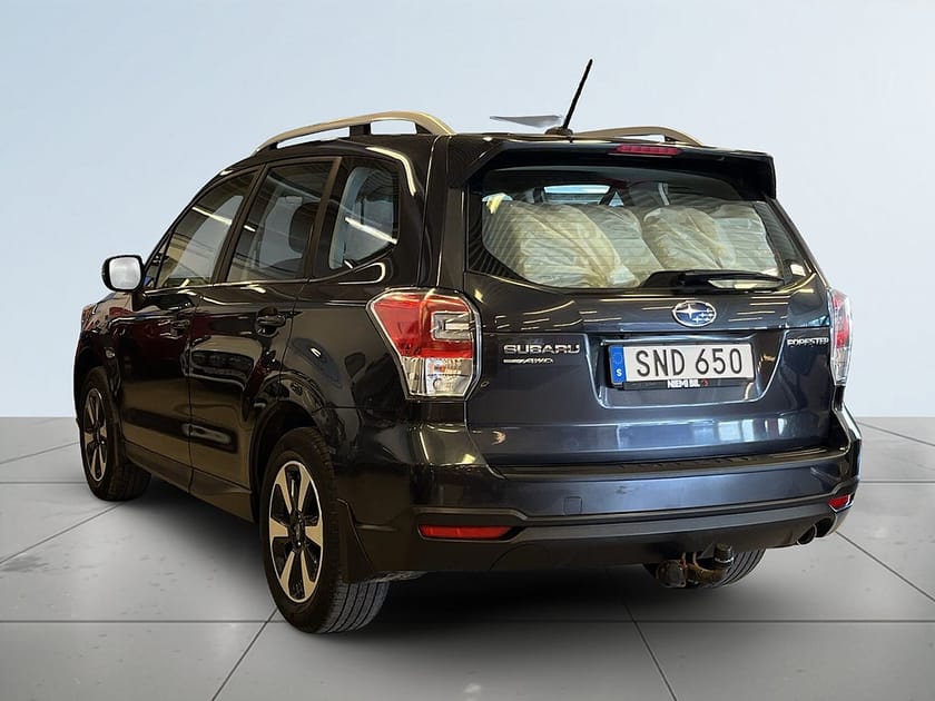 Bild 5 av Subaru Forester 2.0 4WD Lineartronic Kamera/Drag/M-värm/S&V-däck