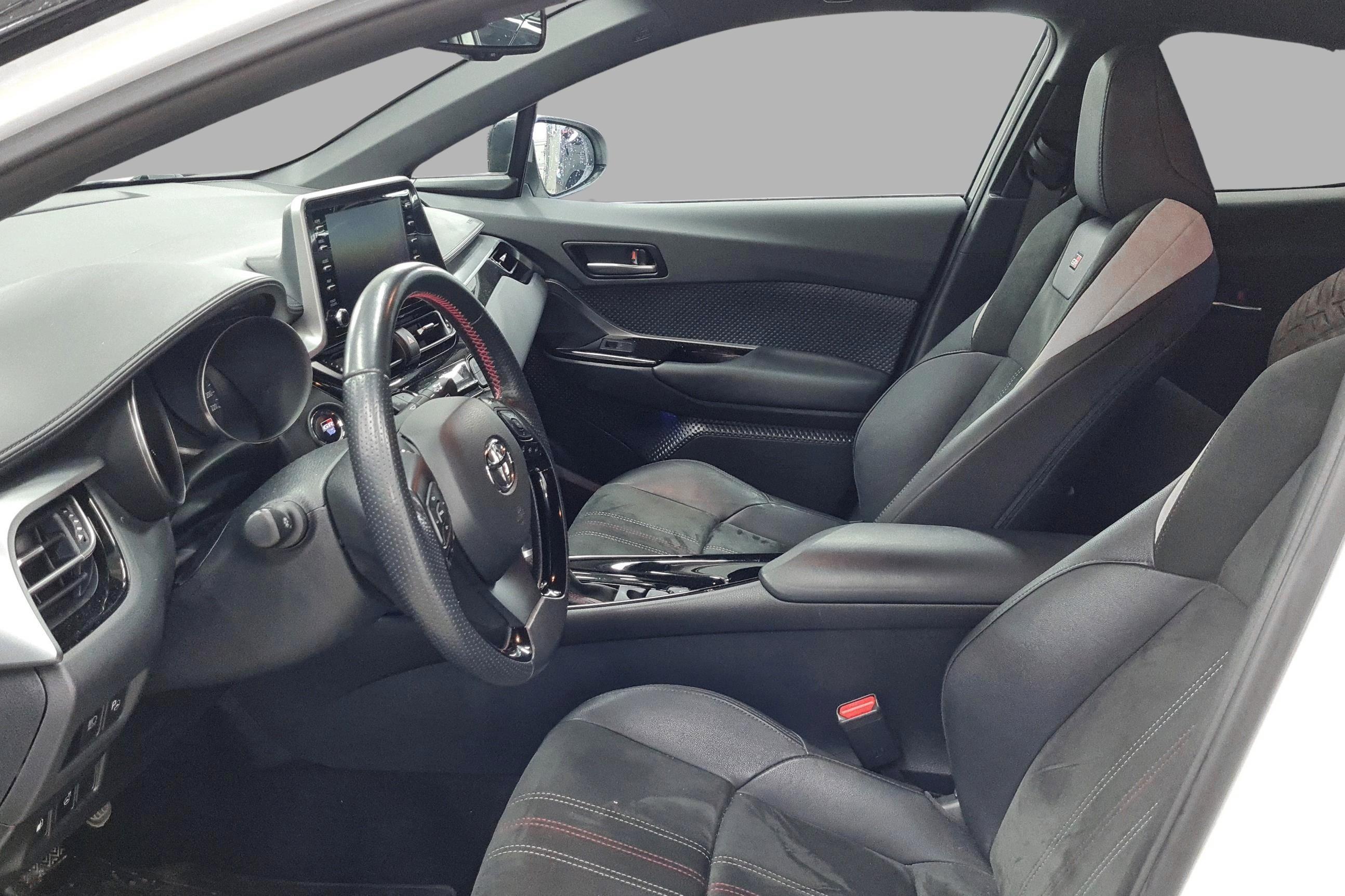 Thumnail bilde 3 av Toyota C-HR Hybrid