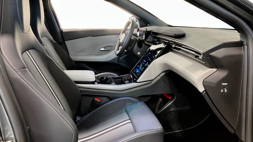 Bild 3 av Ford Capri EV Extended Range RWD Long Business Edition | Elektronisk dragkrok