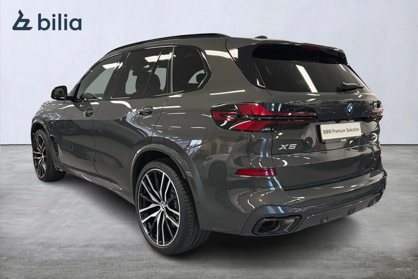 Bild 2 av BMW X5 xDrive50e xDrive 50e M-sport Pro | Panorama | H&K | Komfortstolar