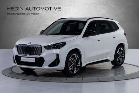 BMW iX1 xDrive30