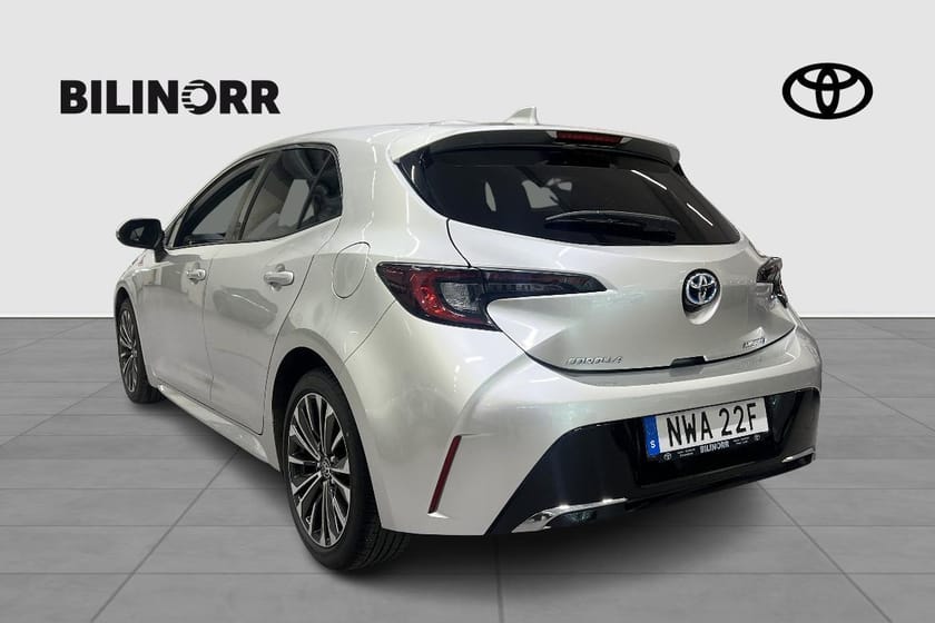 Bild 3 av Toyota Corolla Hybrid 1,8 5D STYLE, Mvärm, Vhjul