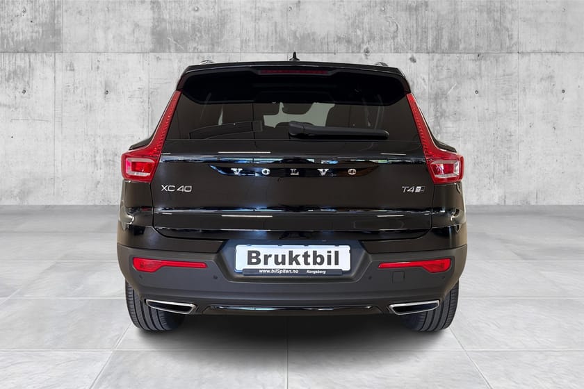 Bilde 4 av Volvo XC40 R-Design AWD 190HK/Krok/360Kamera/Forvarmer/Panorama