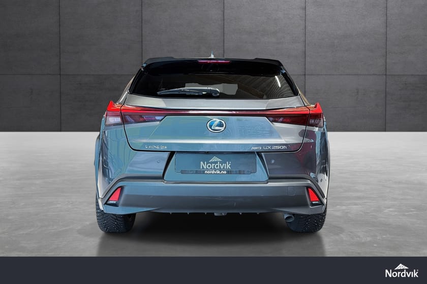 Bilde 4 av Lexus UX 250h E-Four AWD Comfort Tech farge Sonic Grey