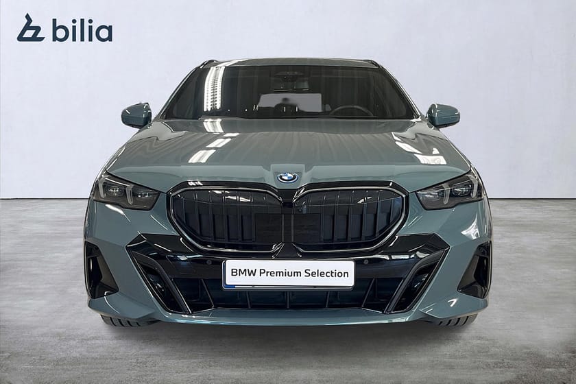 Bild 5 av BMW 530e xDrive Touring M-Sport PRO Business | Drag | Head -Up | 360 |