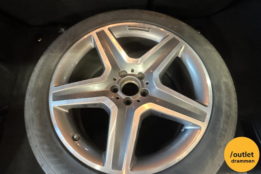 Bilde 2 av Mercedes-Benz GLE 500 e 4MATIC 500e / AMG / Godt utstyrt / En Eiers /
