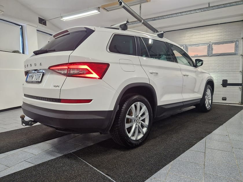 Bild 2 av Škoda Kodiaq Skoda 2.0 TDI 200 hk DSG 4x4 Businessline Euro 6 Drag