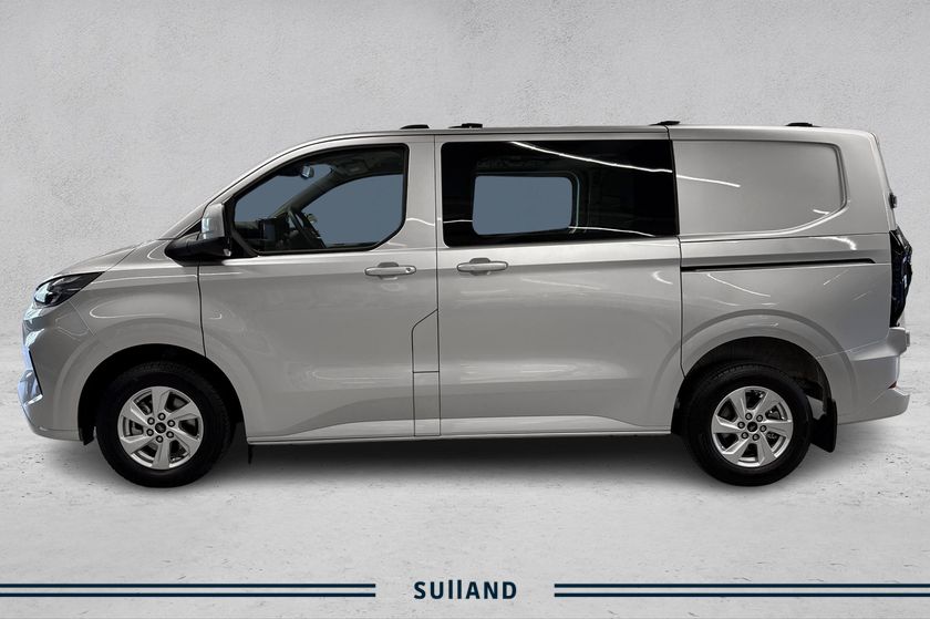 Bilde 2 av Ford Transit Custom 320 2,0 TDCi 170HK L1 LTD AWD |H.Feste|Webasto|Komfortvegg