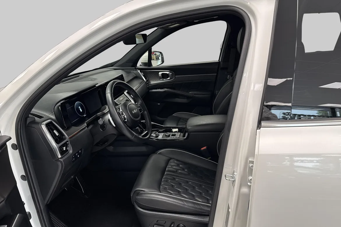 picture of a car