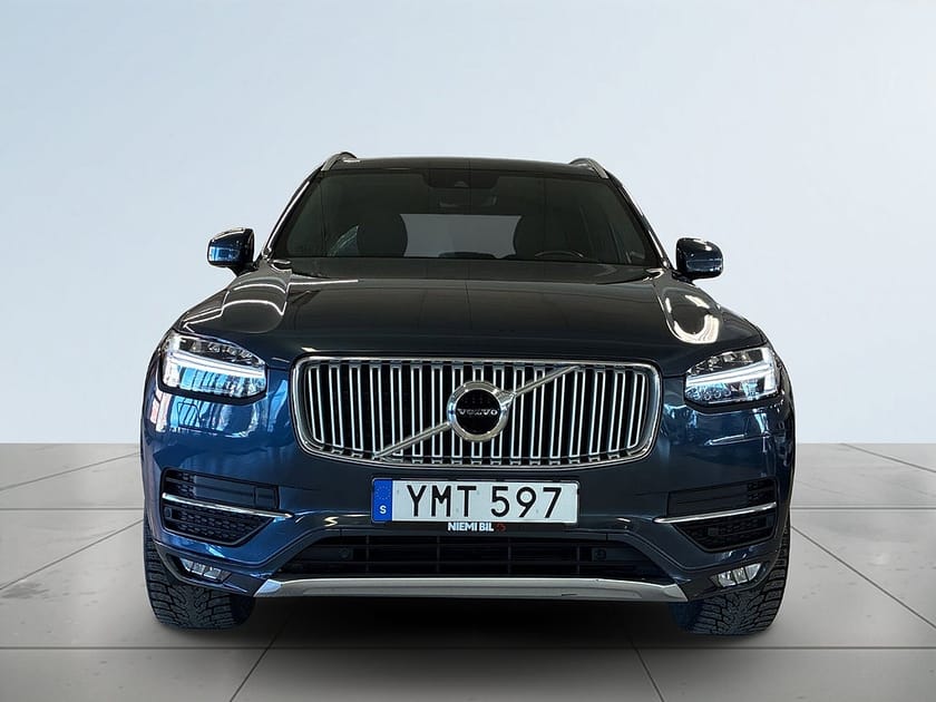 Bild 2 av Volvo XC90 D5 AWD Inscription 7-sits Drag Mvärm Luftfjädr H/K S&V