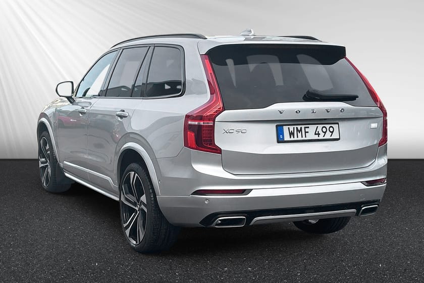 Bild 4 av Volvo XC90 7 Säten Recharge T8 R-Des 7-sits BLIS HUD B&W Panorama B-Kamera