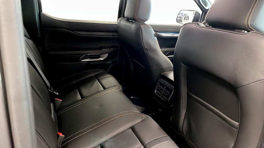 Bild 5 av Ford Ranger PHEV WILDTRAK DOUBLE CAB 4WD 279hk *DEMO*