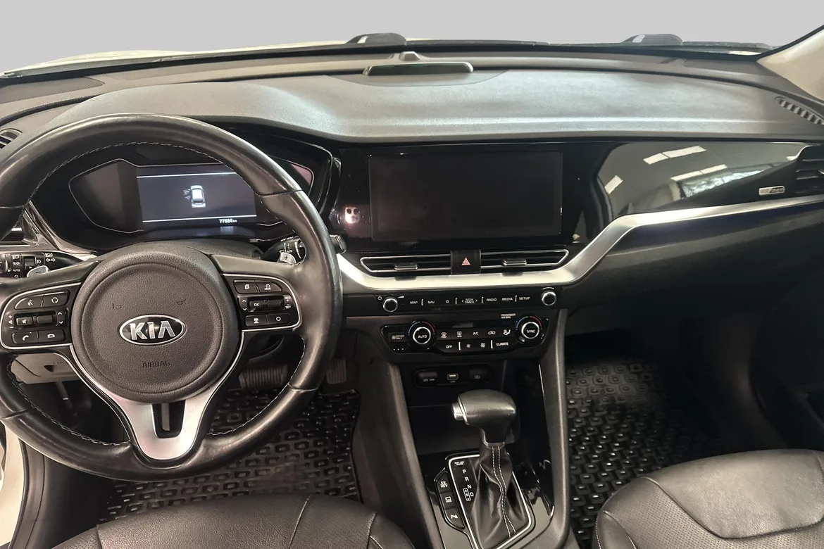 picture of a car
