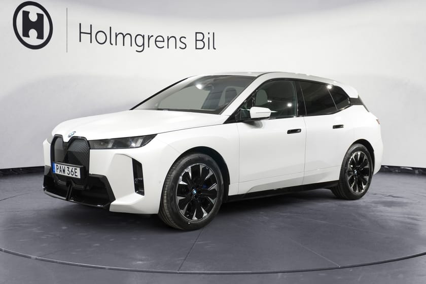 Bild 1 av BMW iX xDrive60 Charged M Sport Ed Drag DA Pro