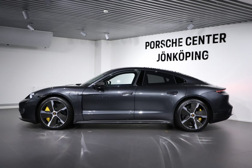 Bild 2 av Porsche Taycan Turbo S 761 hk