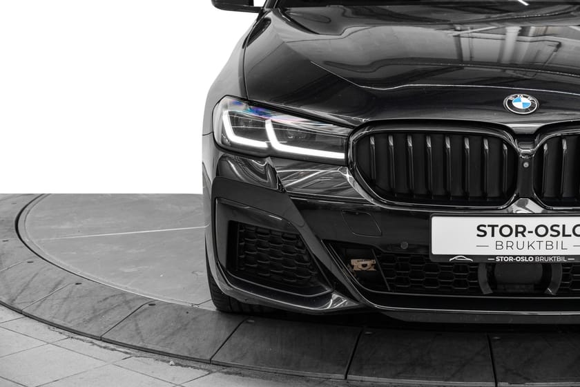 Bilde 2 av BMW 530e xDrive Sedan xDrive/HUD/360/M-Sport/Krok/H&K/ACC/PANO